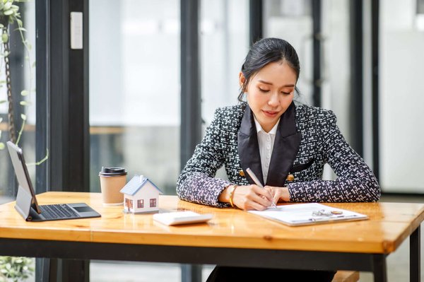 Crédit immobilier en ligne : quels avantages et inconvénients